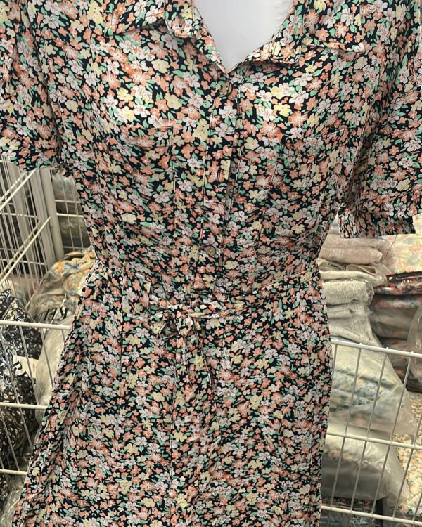 Vestido flores estampadas
